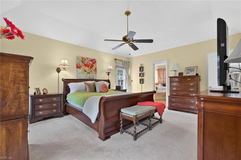 Location, lifestyle, and timeless elegance! Welcome to Quail - photo 31