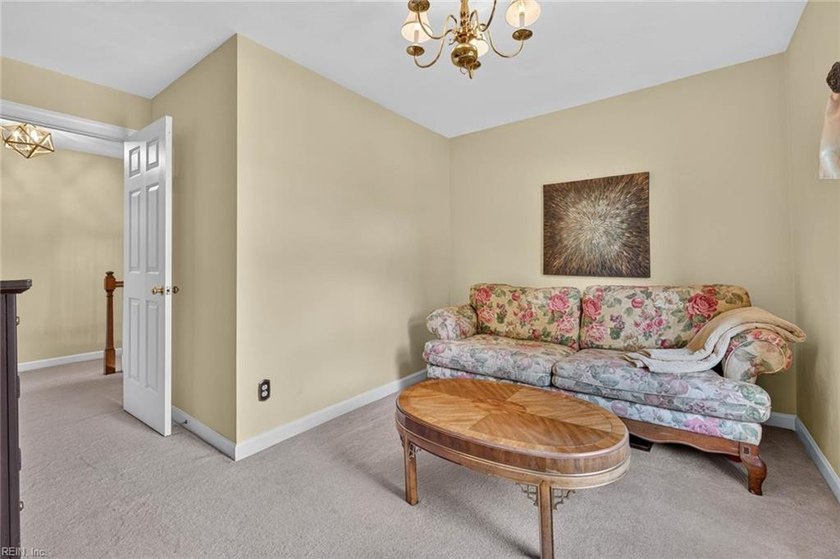 Location, lifestyle, and timeless elegance! Welcome to Quail - photo 32