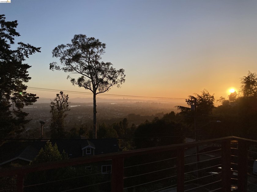 TRANSPARENT PRICING - Perched in the secluded Oakland Hills near - photo 9