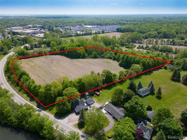 RARE &amp; PRIME OPPORTUNITY FOR BUILDER/DEVELOPER WITH THIS PRIZED - photo 5