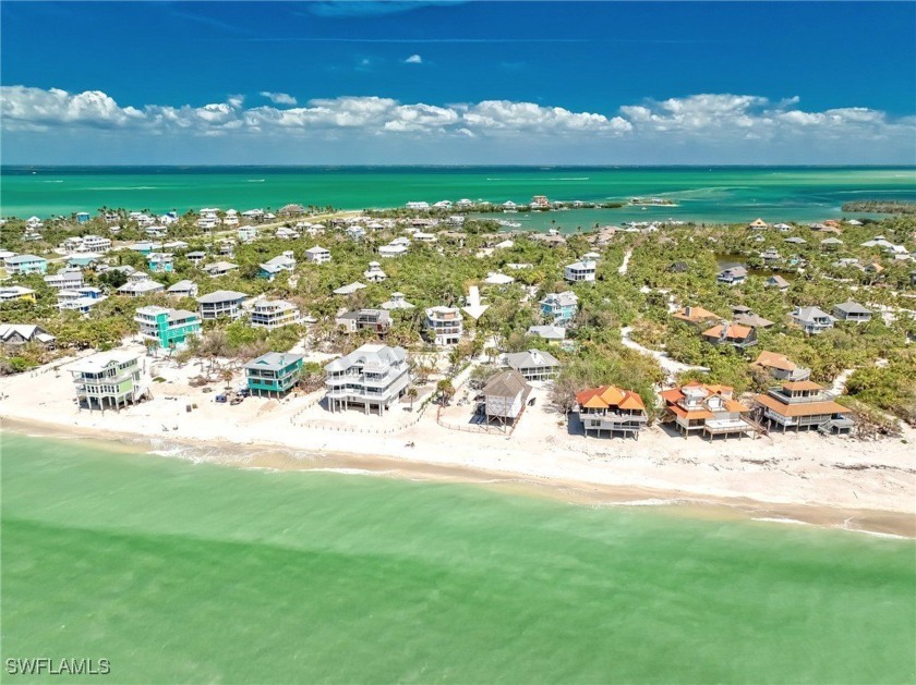 Very Close to the Beach and with a Fantastic View corridor! - photo 9
