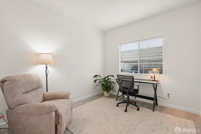 Welcome to 593 Shadow Dance Drive, a beautifully updated - photo 8