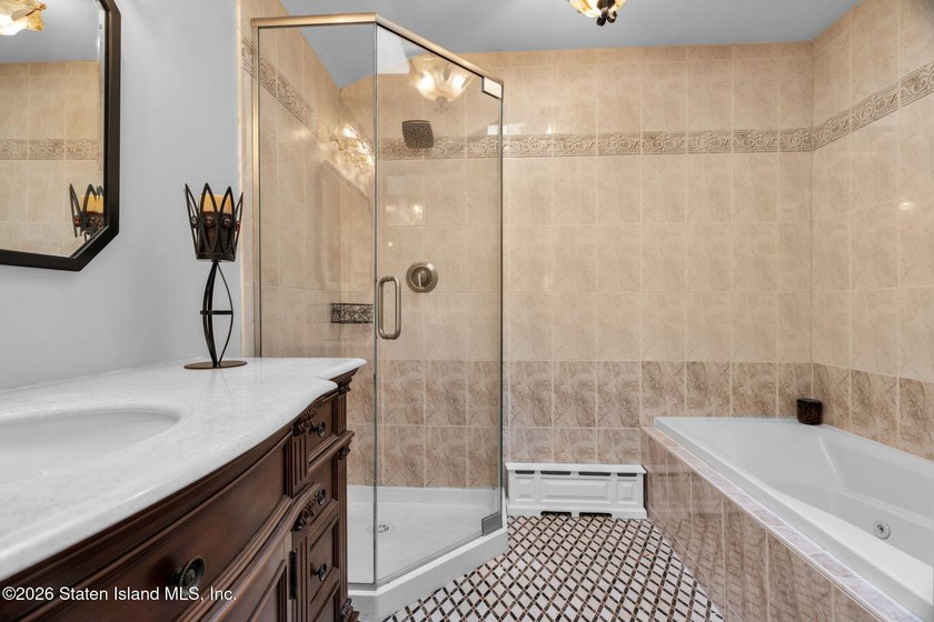 Welcome to this beautifully maintained side hall colonial on a - photo 19