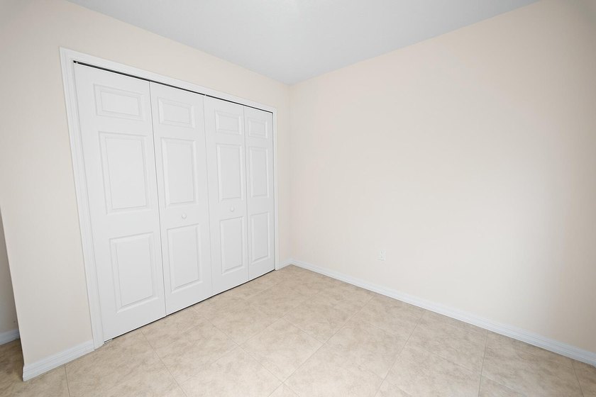 BACK ON THE MARKET DUE TO FAILED SELLER CONTINGENCY Welcome to - photo 10