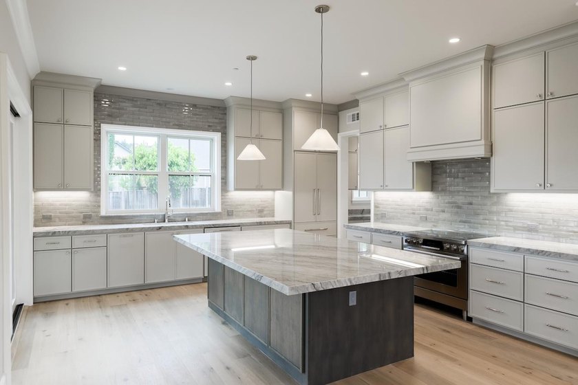 Welcome to Altamonte at Sandraya Heights, where luxury - photo 16