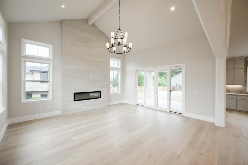 Welcome to Altamonte at Sandraya Heights, where luxury - photo 31