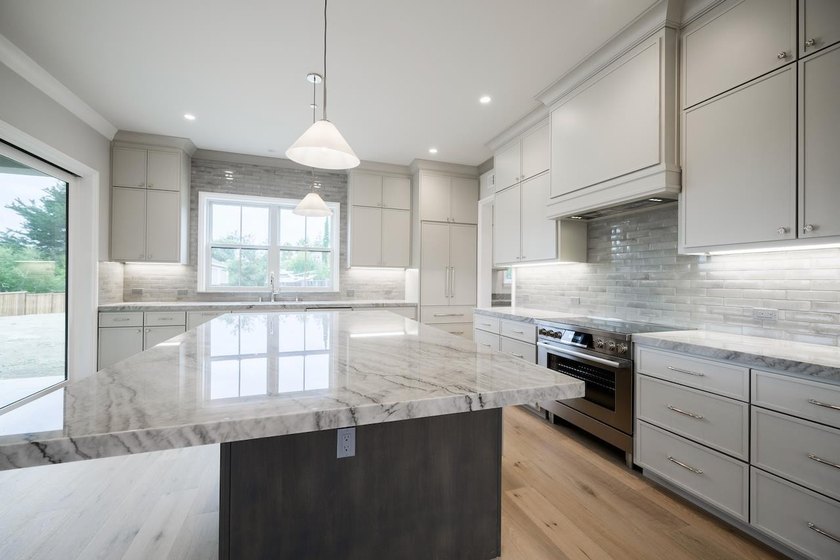 Welcome to Altamonte at Sandraya Heights, where luxury - photo 37