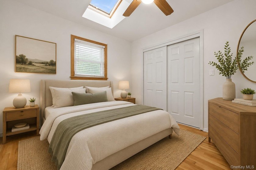 Beautifully maintained high-ranch home featuring 4 bedrooms and - photo 18