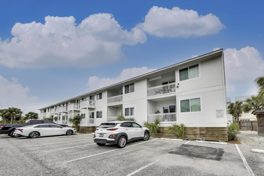 Canal Place Phase II is centrally located on Holiday Isle, it's - photo 24