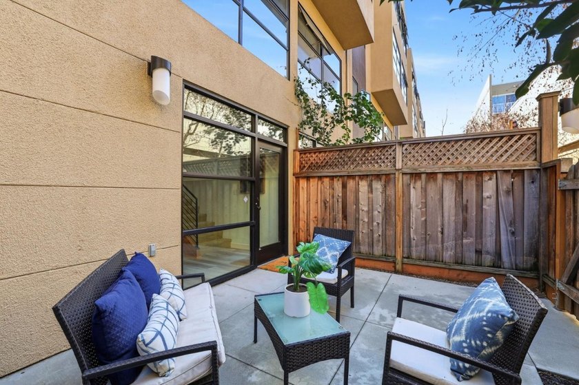 Rare loft-style condo just steps from the vibrant heart of - photo 26