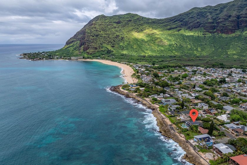 Set along Oahu's sunset-facing coastline, Hale Pau Akala is a - photo 47