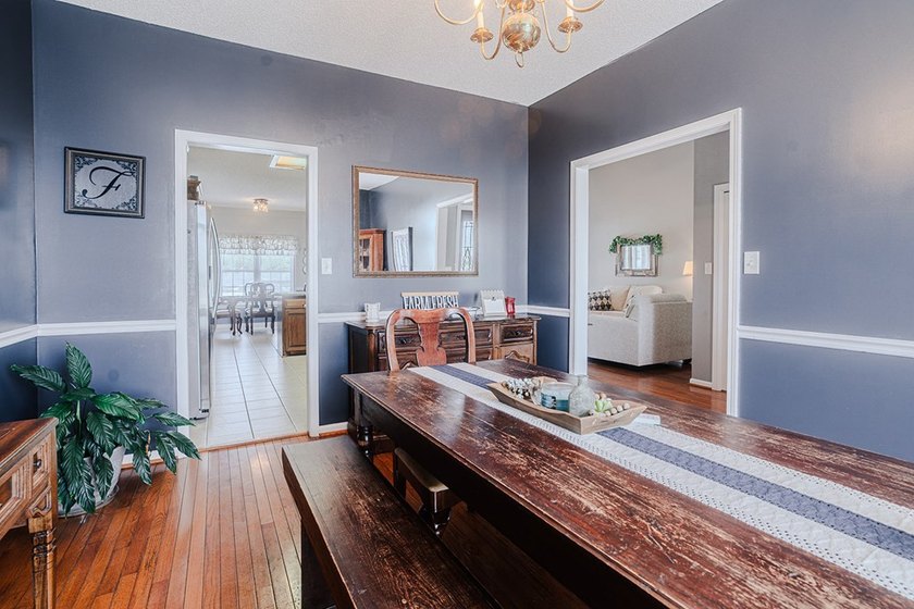 Welcome to this beautiful 3 bedroom 2 bath brick home located in - photo 10