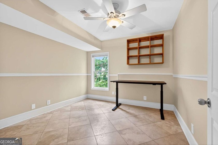 Perfectly positioned for the ultimate lifestyle of convenience - photo 35