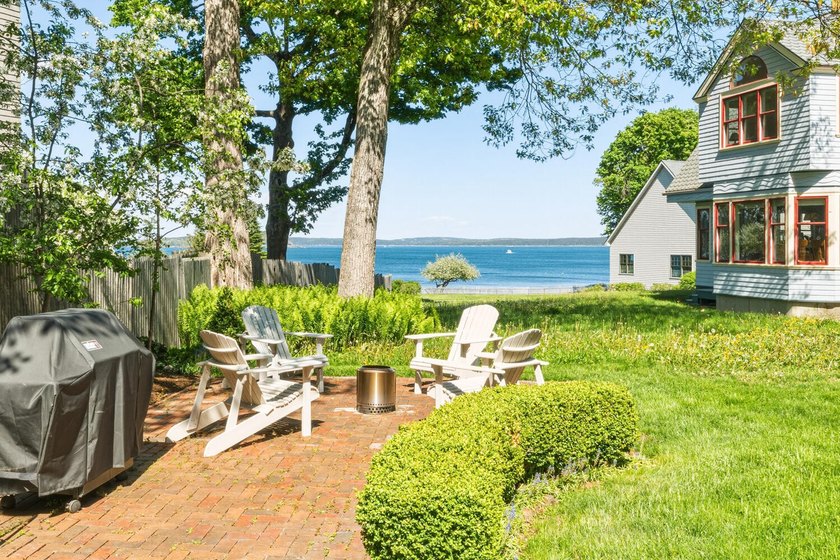 *Village retreat* is an attractive and well conceived home and - photo 33