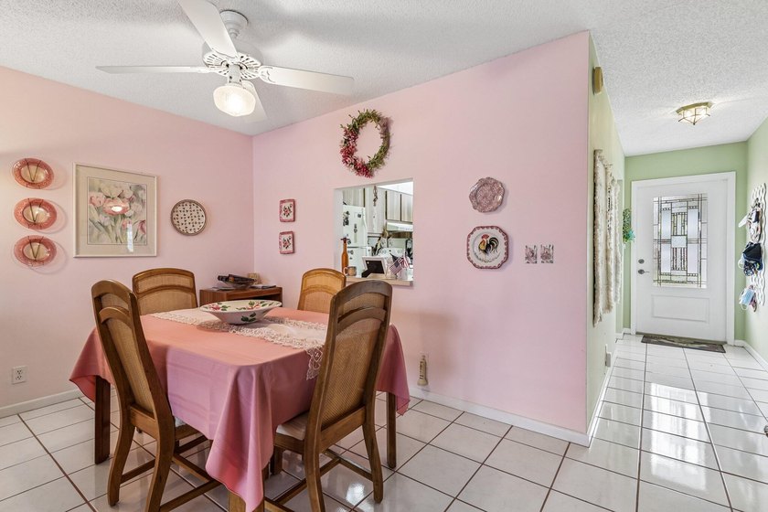 Welcome to this lovely, meticulously maintained 2-bedroom - photo 5