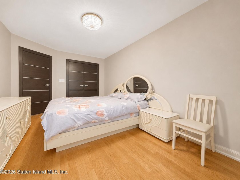 Nestled in the highly desirable Richmond Town section of Staten - photo 22