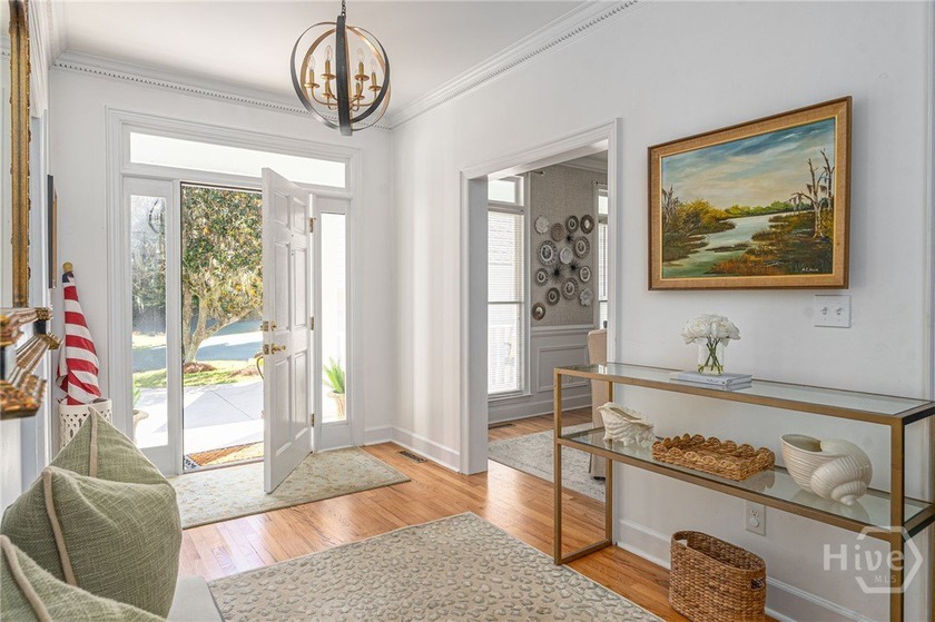 Welcome to this charming Lowcountry-style home in The Landings - photo 6