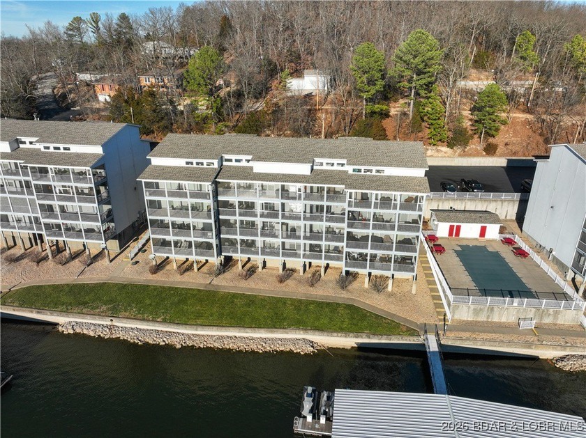 Small complex that is very well maintained and self managed to - photo 12