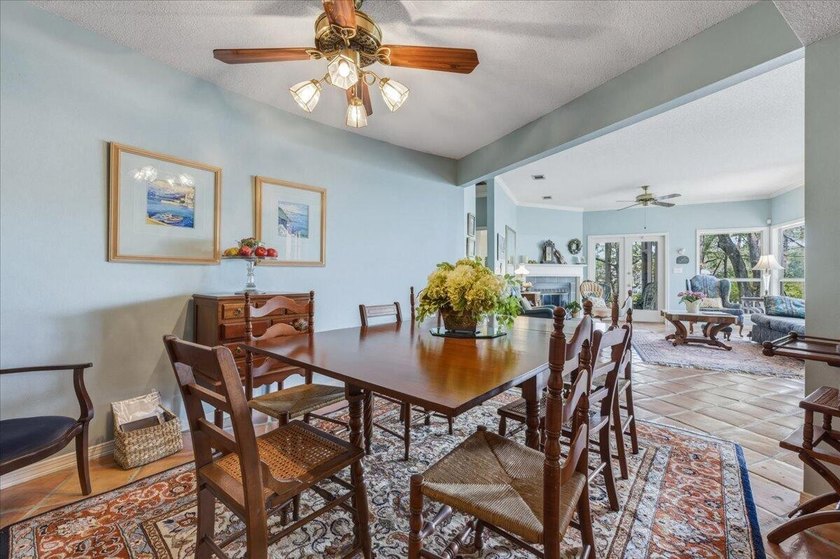 Waterfront 3BR/2BA cottage with stunning bayou views from almost - photo 20