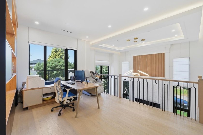 Custom built home to a higher standard in the ever popular OCEAN - photo 15