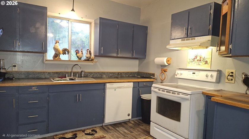 This 972 Sq ft single level bungalow has lots of storage with - photo 2