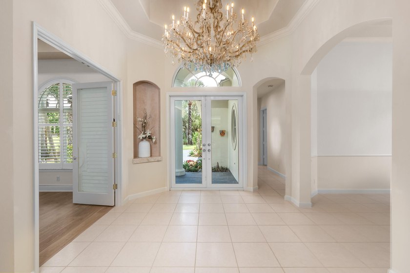 Immaculate, move-in ready home surrounded by beautiful lake and - photo 7