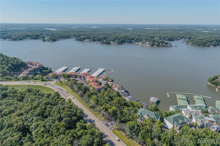Rare opportunity to own 3.10 acres of prime land in the heart of - photo 38