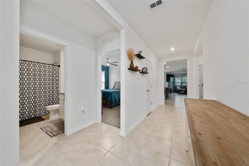 Under contract-accepting backup offers. NEW PRICE! MOTIVATED - photo 7