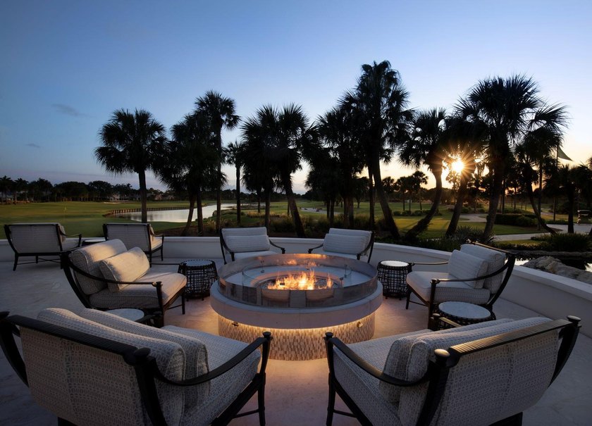 Luxury living in this 4 bedroom, 6 bathroom estate home offering - photo 24