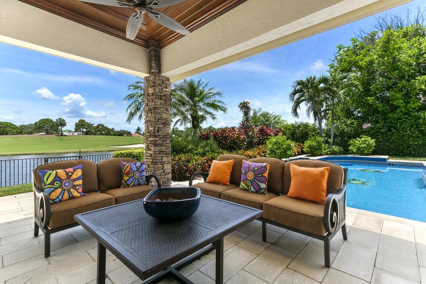 Luxury living in this 4 bedroom, 6 bathroom estate home offering - photo 25