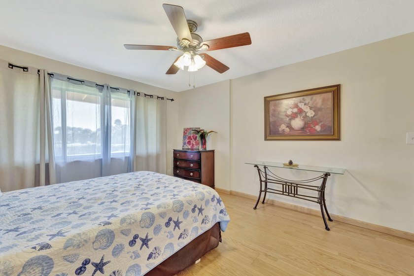 GREAT INCOME PRODUCING PROPERTY! MIN RENTAL 7 NIGHTS. This - photo 12