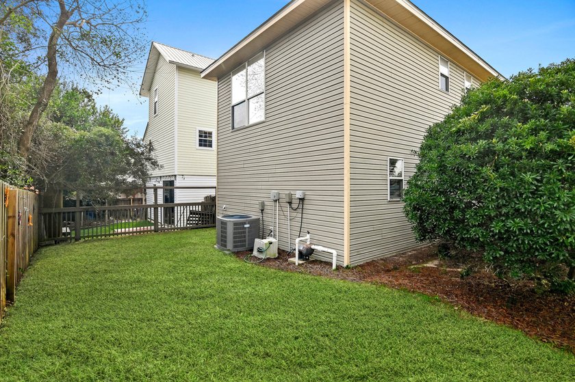 Turnkey Luxury in Blue Mountain Beach - Fully Remodeled 2024! - photo 33