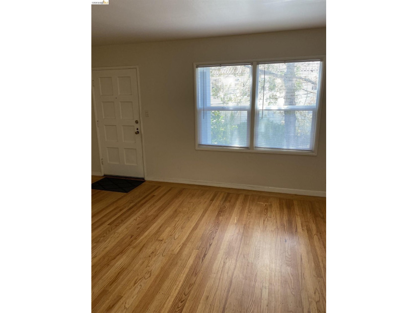 1825 Highland Place unit #1821 is a charming 2-bedroom, 1.5-bath - photo 3