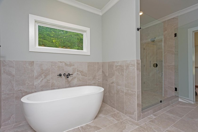 Luxury living at its finest in this stunning New construction - photo 18