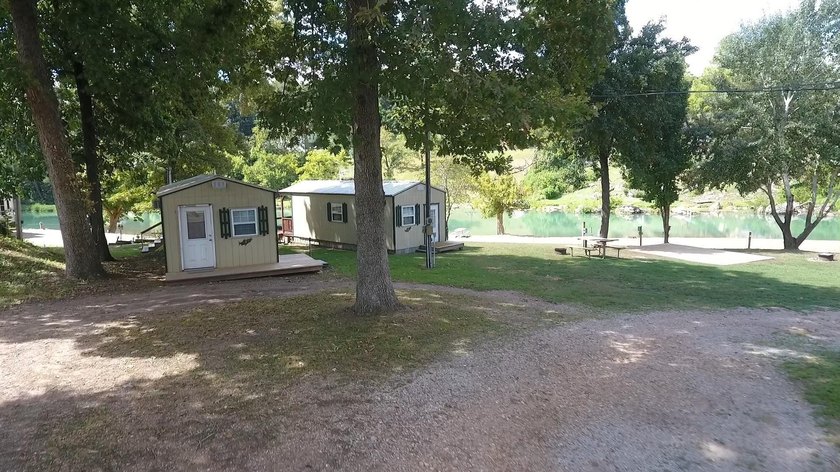 SPRING RIVER: Riverside Resort with approx. 800 ft. of Spring - photo 22