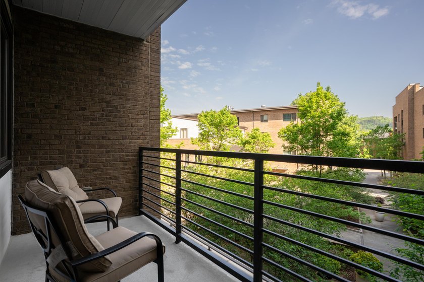 This one-bedroom condo nestled in the Northshore area offers - photo 24