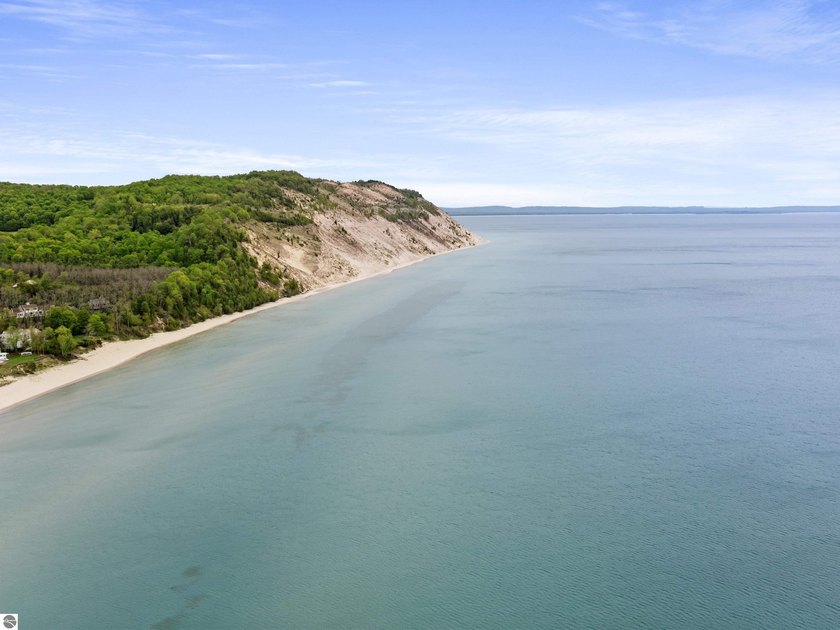 A Rare Find in the Heart of Empire! Discover the perfect place - photo 9