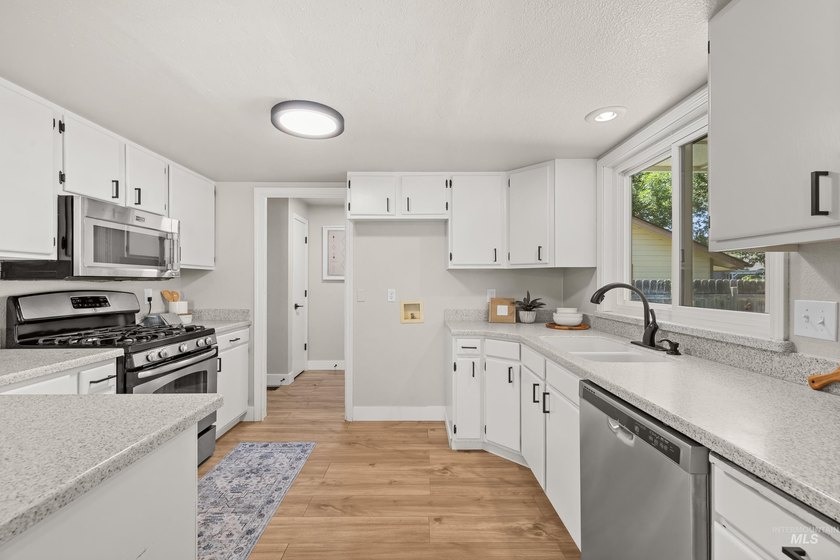 The perfect location on a large spacious corner lot! - photo 13