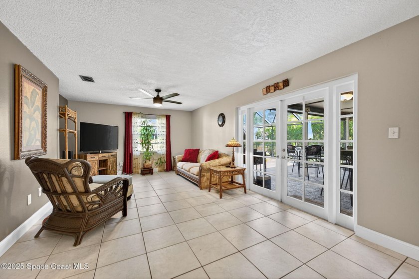 Property is back on the market at no fault of the seller or the - photo 20