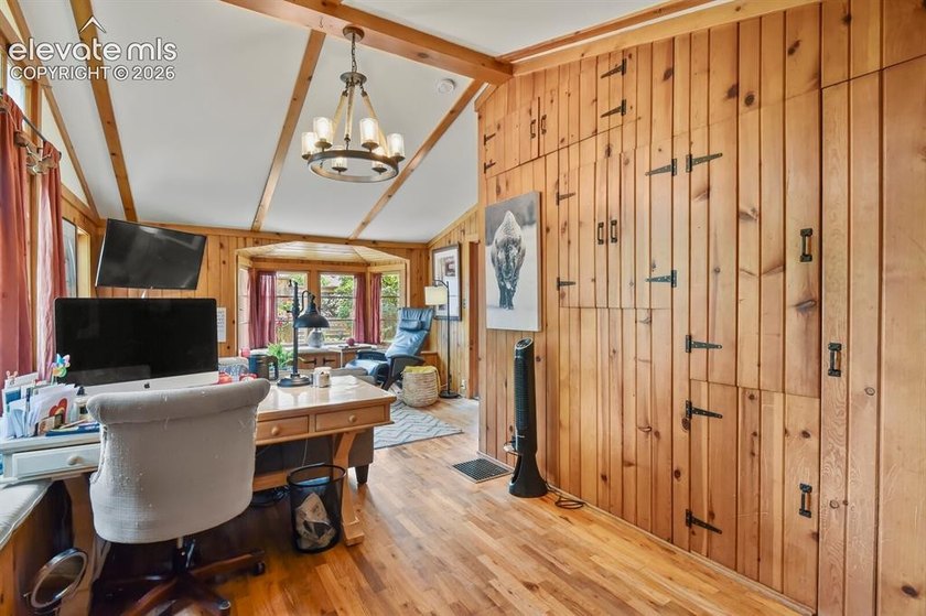 Nestled in the heart of desirable Cheyenne Canyon, this - photo 40