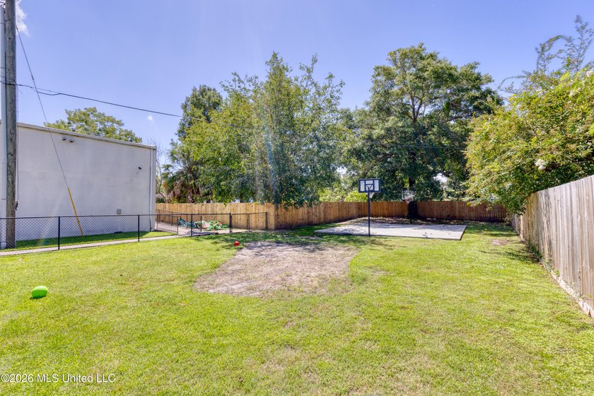 Turnkey Childcare Center &amp; Business Opportunity in the Heart of - photo 32