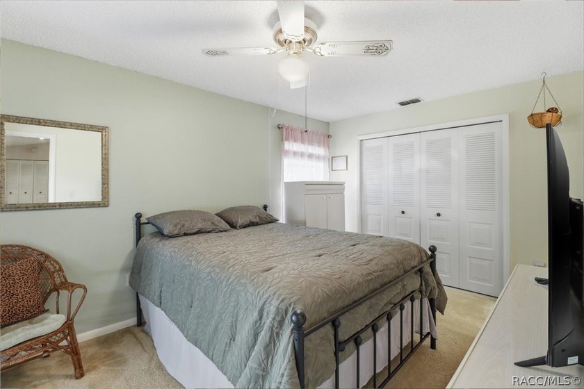 This beautiful, move-in-ready home features two spacious primary - photo 20