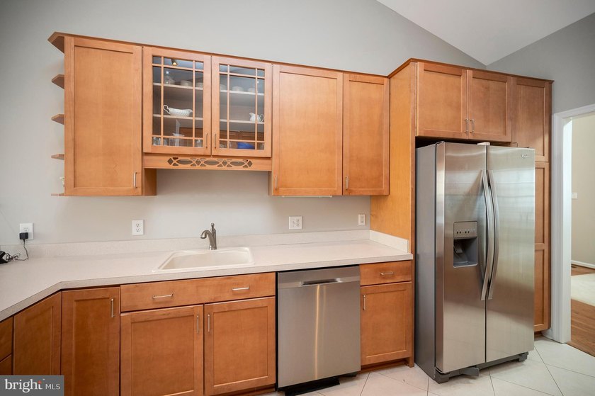 Situated on a corner lot at Harrison Circle and Stratford Circle - photo 13
