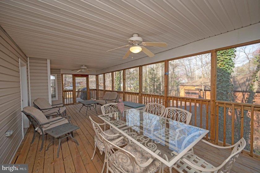 Situated on a corner lot at Harrison Circle and Stratford Circle - photo 23
