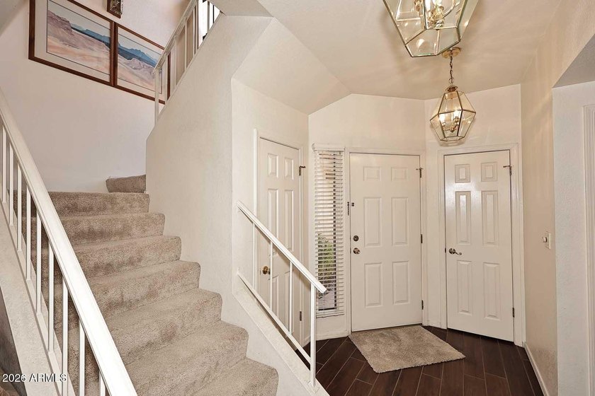 What an incredible townhome in the Racquet Club in Scottsdale - photo 3