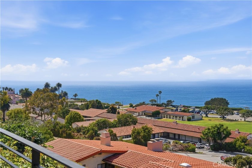 381 Palos Verdes Dr. W - photo 6