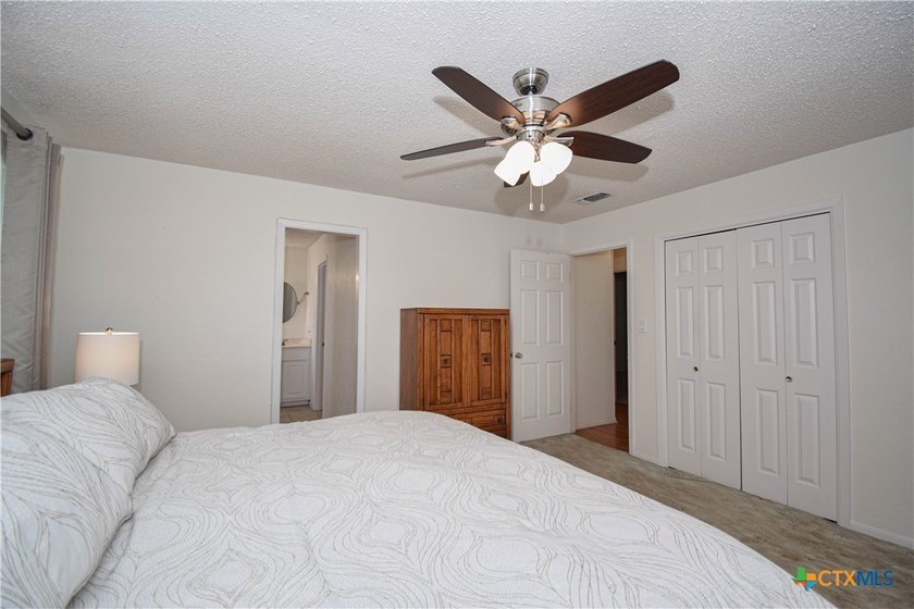 Searching for beautiful home with a country feel in the city of - photo 14