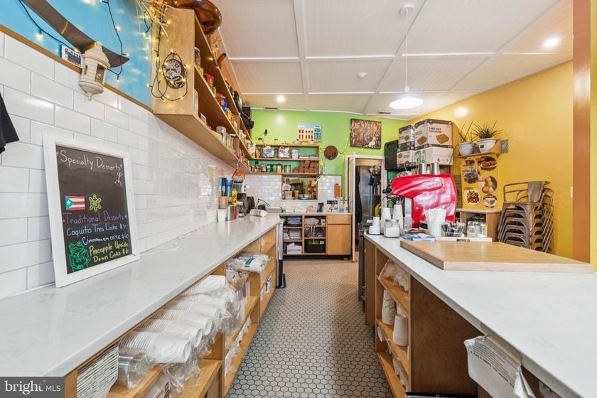 Prime location in East Kensington / Fishtown! 2557 Amber Street - photo 23