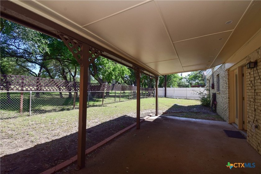 Searching for beautiful home with a country feel in the city of - photo 26