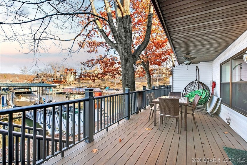 Lake life doesn't get easier-or cozier-than this. This two-story - photo 34